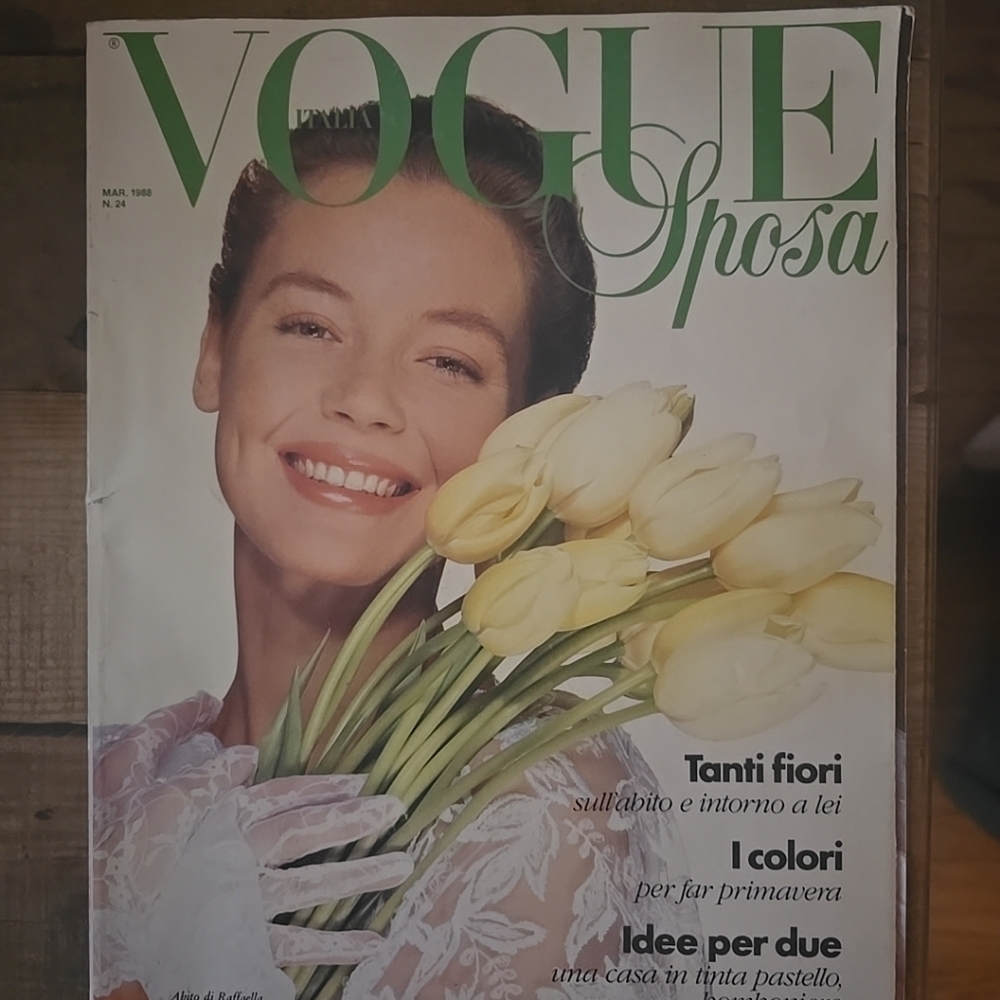 Vogue Sposa Magazine with Yellow Tulips Cover